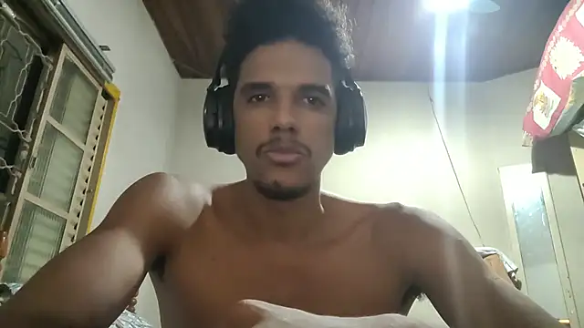 Snapshot of RenziTatte chatting on March 14, 10:49 pm RenziTatte online show from March 14, 10:49 pm