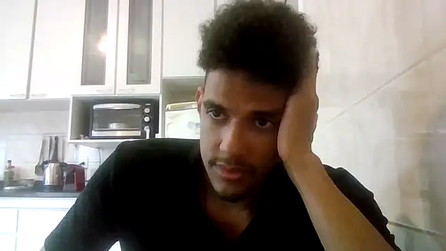 Snapshot of RenziTatte chatting on September 17, 10:28 am RenziTatte online show from September 17, 10:28 am