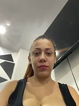 AnnbellaRosse online show from March 18, 5:31 pm