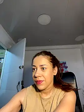 AnnbellaRosse online show from September 9, 4:17 pm