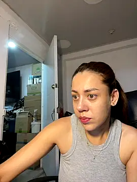 AnnbellaRosse online show from September 27, 2:33 pm