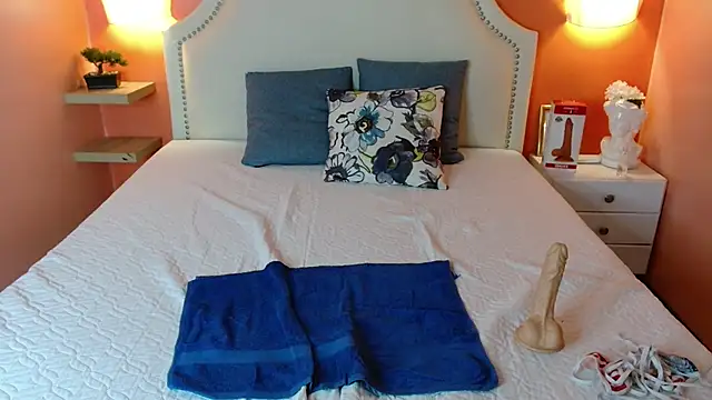 north sweet  online show from February 23, 6:45 pm