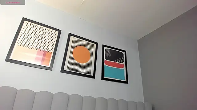 morganlake  online show from March 8, 3:39 am