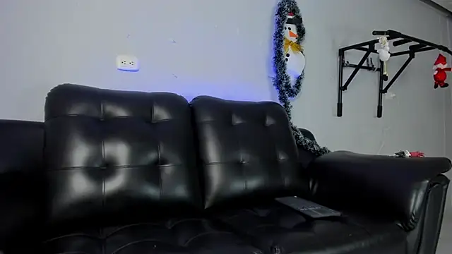 Rob saenz  online show from December 23, 1:13 pm