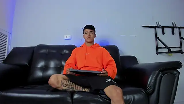 Rob saenz  online show from January 21, 1:00 pm