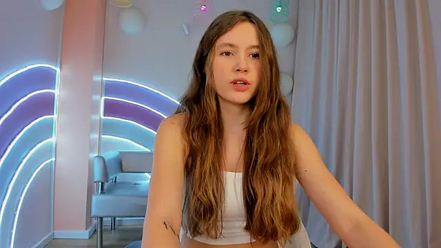 MaryannSoftt online show from February 7, 3:30 pm