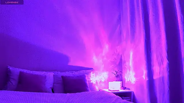 Snapshot of StacyWorry chatting on March 9, 4:27 am StacyWorry online show from March 9, 4:27 am