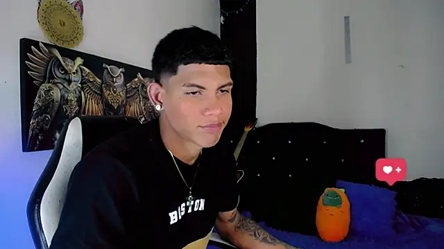 Damian latinxxx online show from January 17, 6:04 am