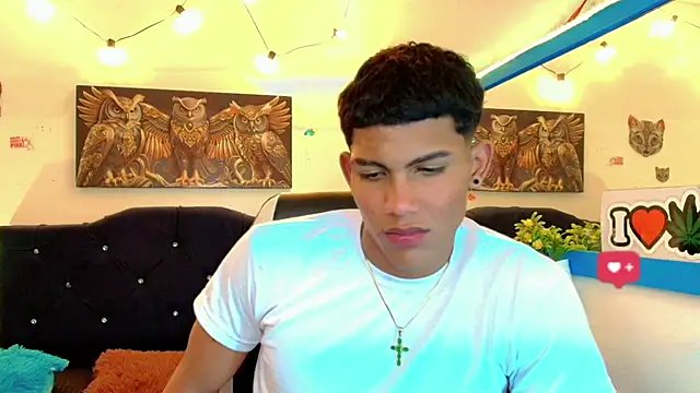 Damian latinxxx online show from February 7, 5:20 am