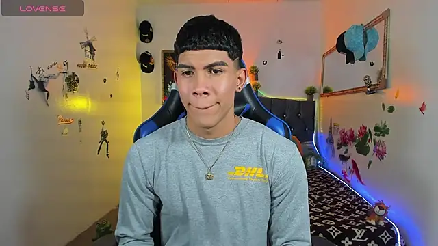 Damian latinxxx online show from October 1, 5:35 am