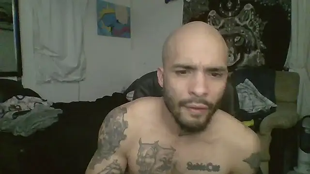 JohnnyDeep187 online show from January 16, 9:05 am