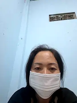 Baby-sexytits18 online show from March 16, 11:14 pm