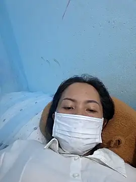 Baby-sexytits18 online show from March 18, 4:04 pm