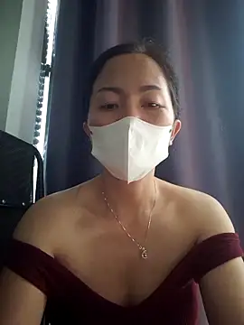 Baby-sexytits18 online show from November 9, 11:58 pm