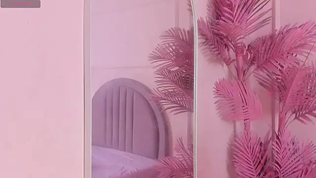 Isabellsmmith online show from September 24, 7:50 pm