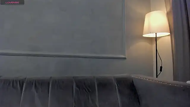 Isabellsmmith online show from November 15, 7:32 pm