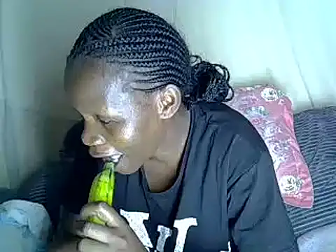 Sweet serah online show from March 14, 7:15 am