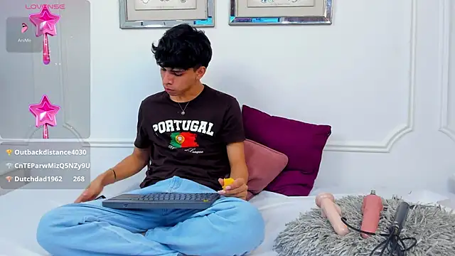 Santy carrington online show from January 4, 11:17 pm