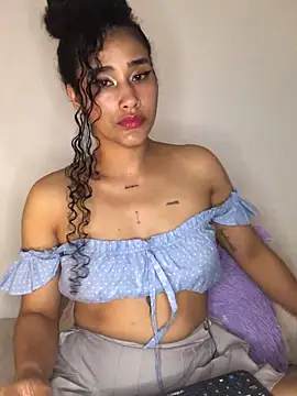 jaderossxx online show from February 4, 10:13 pm