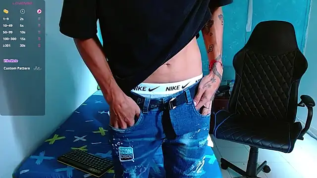 bray hotboy777 online show from December 27, 3:04 pm