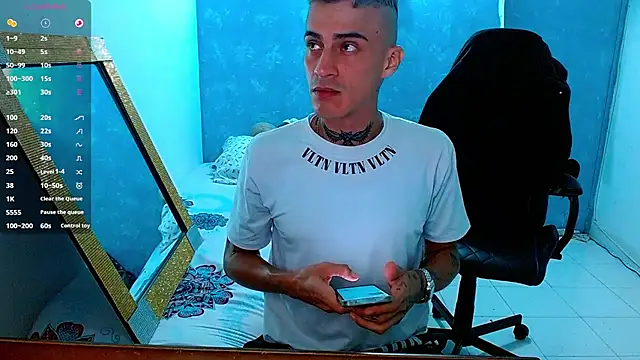 bray hotboy777 online show from March 22, 12:28 am