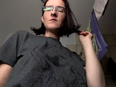 Snapshot of Milky_hairy_mommy chatting on September 10, 7:58 pm Milky hairy mommy online show from September 10, 7:58 pm