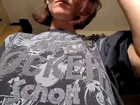 Snapshot of Milky_hairy_mommy chatting on September 27, 8:41 am Milky hairy mommy online show from September 27, 8:41 am