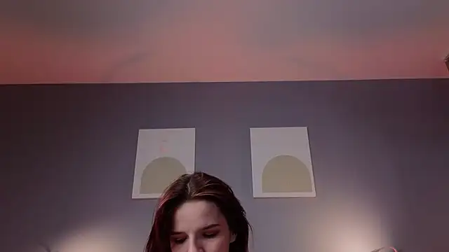 Snapshot of Adelheidd chatting on March 1, 11:06 am Adelheidd online show from March 1, 11:06 am