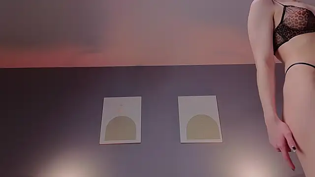 Snapshot of Adelheidd chatting on March 7, 12:23 pm Adelheidd online show from March 7, 12:23 pm