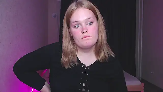 rozzhaos8 online show from March 11, 7:47 pm