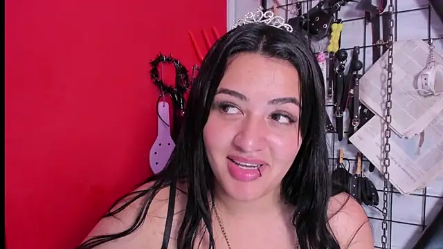 Madame pain  online show from March 3, 6:12 pm