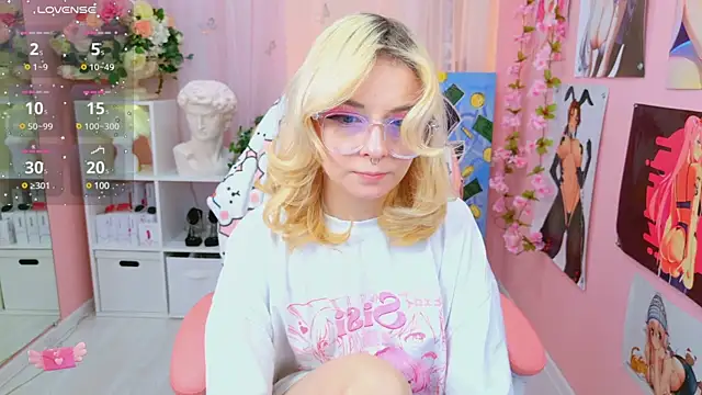 Snapshot of Coconut_Mia chatting on January 17, 8:55 pm Coconut Mia online show from January 17, 8:55 pm