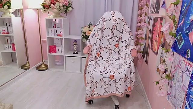 Snapshot of Coconut_Mia chatting on October 12, 3:33 pm Coconut Mia online show from October 12, 3:33 pm