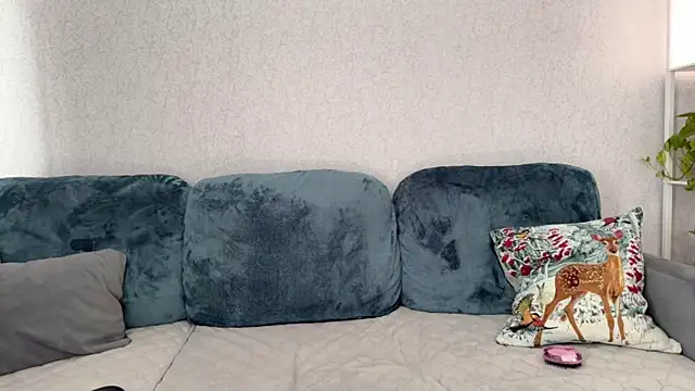 Snapshot of Victoria1Love chatting on March 12, 7:57 am Victoria1Love online show from March 12, 7:57 am