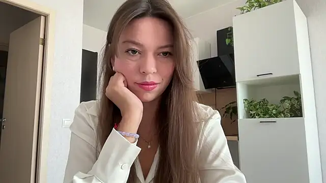 Snapshot of Victoria1Love chatting on September 11, 9:09 am Victoria1Love online show from September 11, 9:09 am