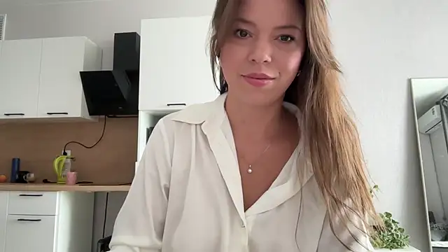 Snapshot of Victoria1Love chatting on September 26, 8:29 am Victoria1Love online show from September 26, 8:29 am