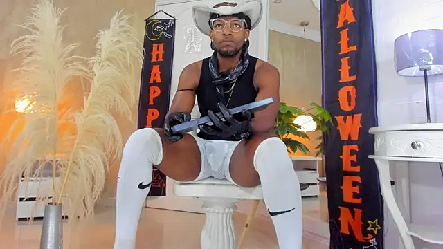 RicoBrown777  online show from October 30, 4:14 am