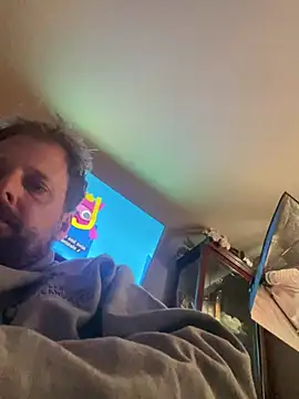 Snapshot of Blondebeauty6996 chatting on January 14, 6:17 pm Blondebeauty6996 online show from January 14, 6:17 pm