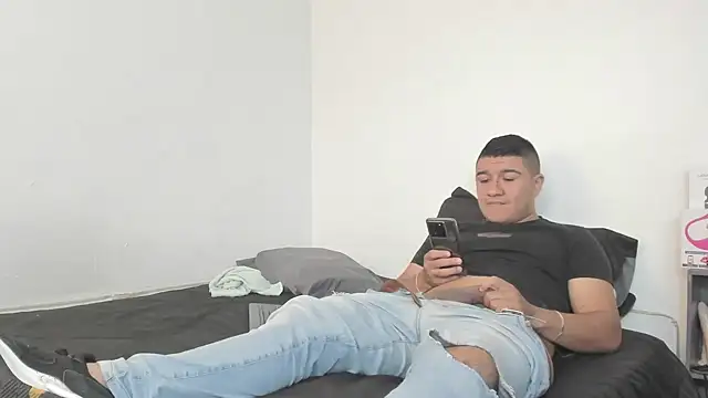 evanandsunny online show from December 16, 4:16 pm