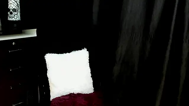 Snapshot of nasty_katty_ chatting on January 17, 11:51 pm nasty katty online show from January 17, 11:51 pm