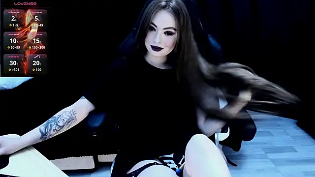 Snapshot of nasty_katty_ chatting on October 22, 9:58 pm nasty katty online show from October 22, 9:58 pm