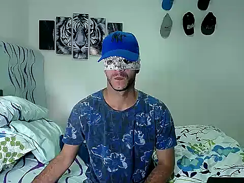 dirty boy horny online show from November 22, 9:14 pm