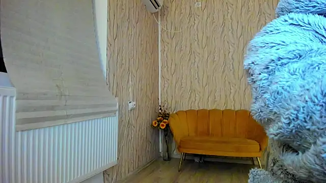 AishaRouhi online show from March 21, 3:22 am