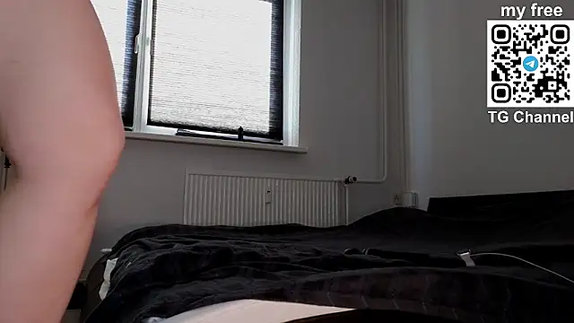 Snapshot of cherry_pie_888 chatting on March 20, 1:04 pm cherry pie 888 online show from March 20, 1:04 pm