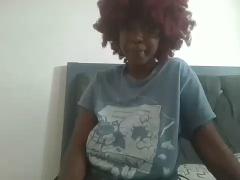 Snapshot of Sexxy_bre chatting on October 7, 9:28 am Sexxy bre online show from October 7, 9:28 am