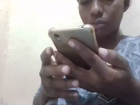 Snapshot of Sexxy_bre chatting on October 15, 7:19 am Sexxy bre online show from October 15, 7:19 am