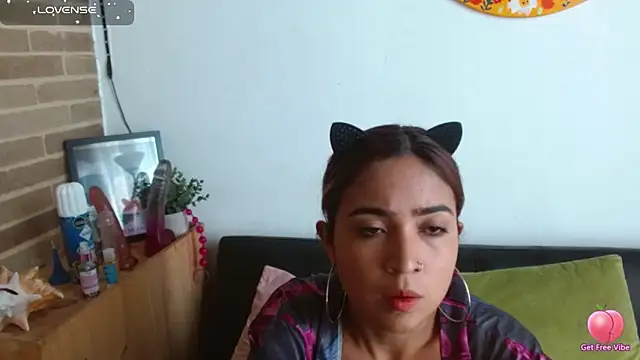 helenacyruss online show from March 20, 3:04 pm