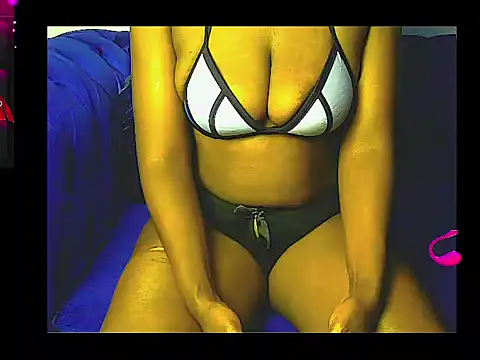 lilylovexx online show from October 3, 1:19 pm