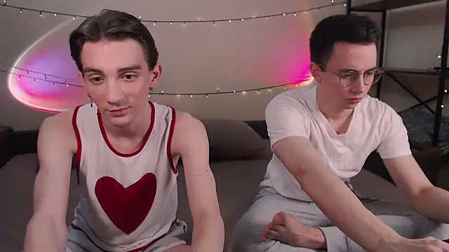 EliotMarks online show from March 10, 4:35 pm