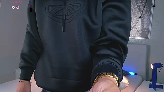 Snapshot of Ken-boy_ chatting on September 13, 11:43 am Ken-boy online show from September 13, 11:43 am